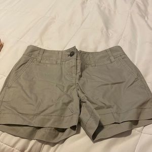 LOFT DRESS SHORTS